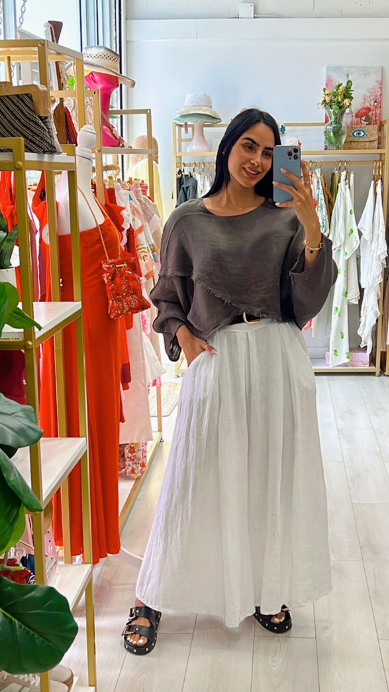 Molly Linen Blouse