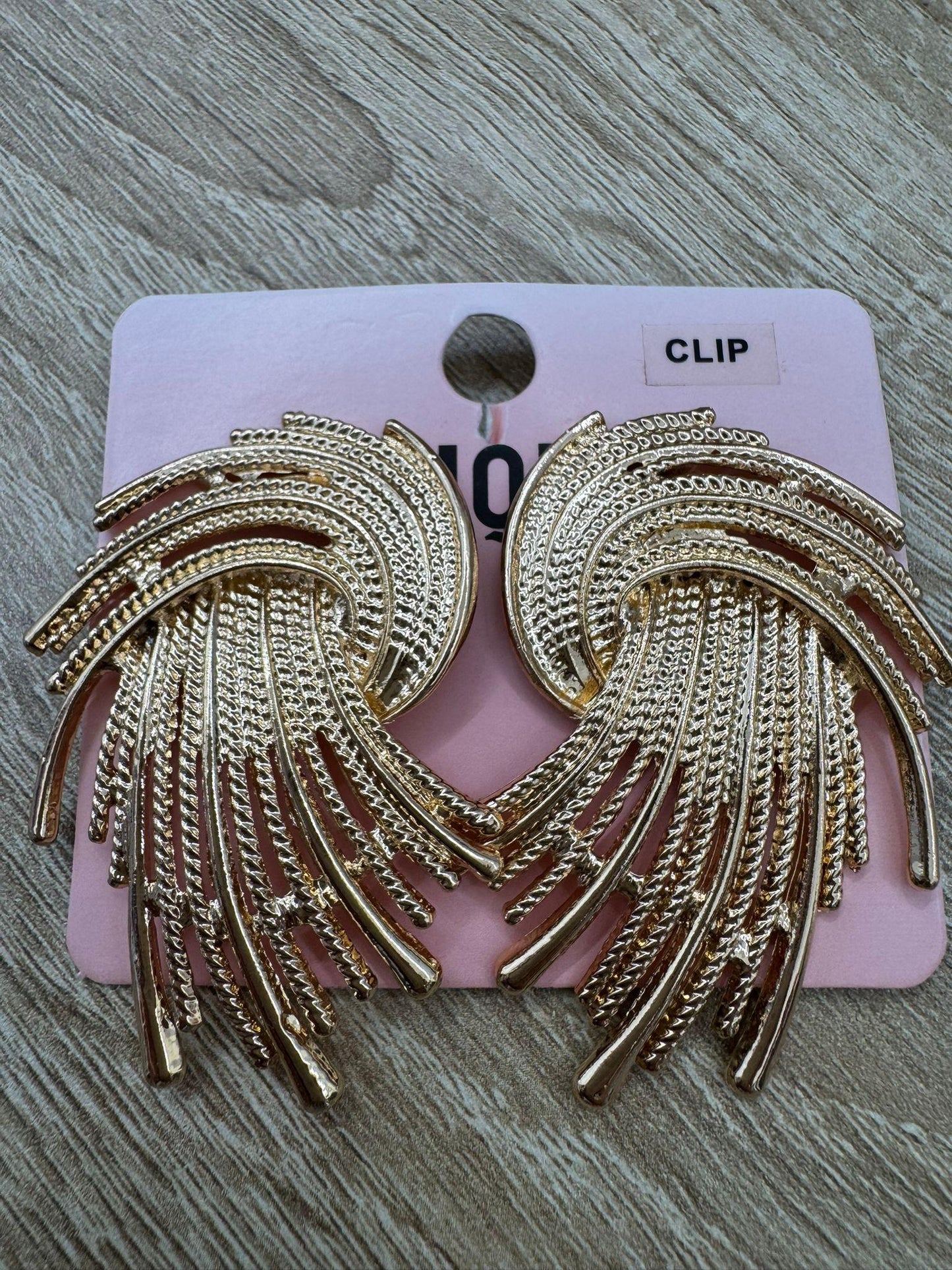 Tiana Earring