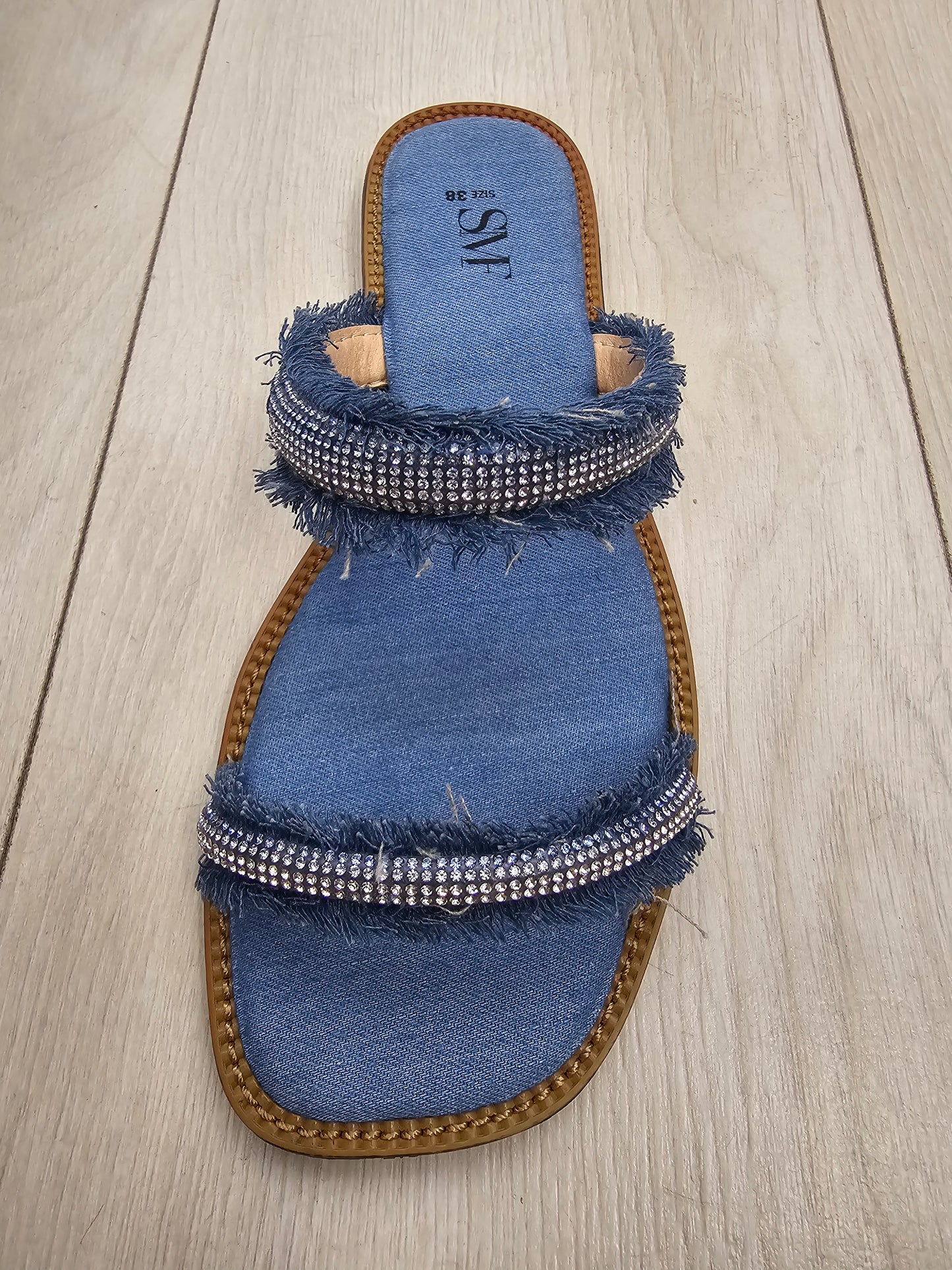 Aana Final Sale Sandals