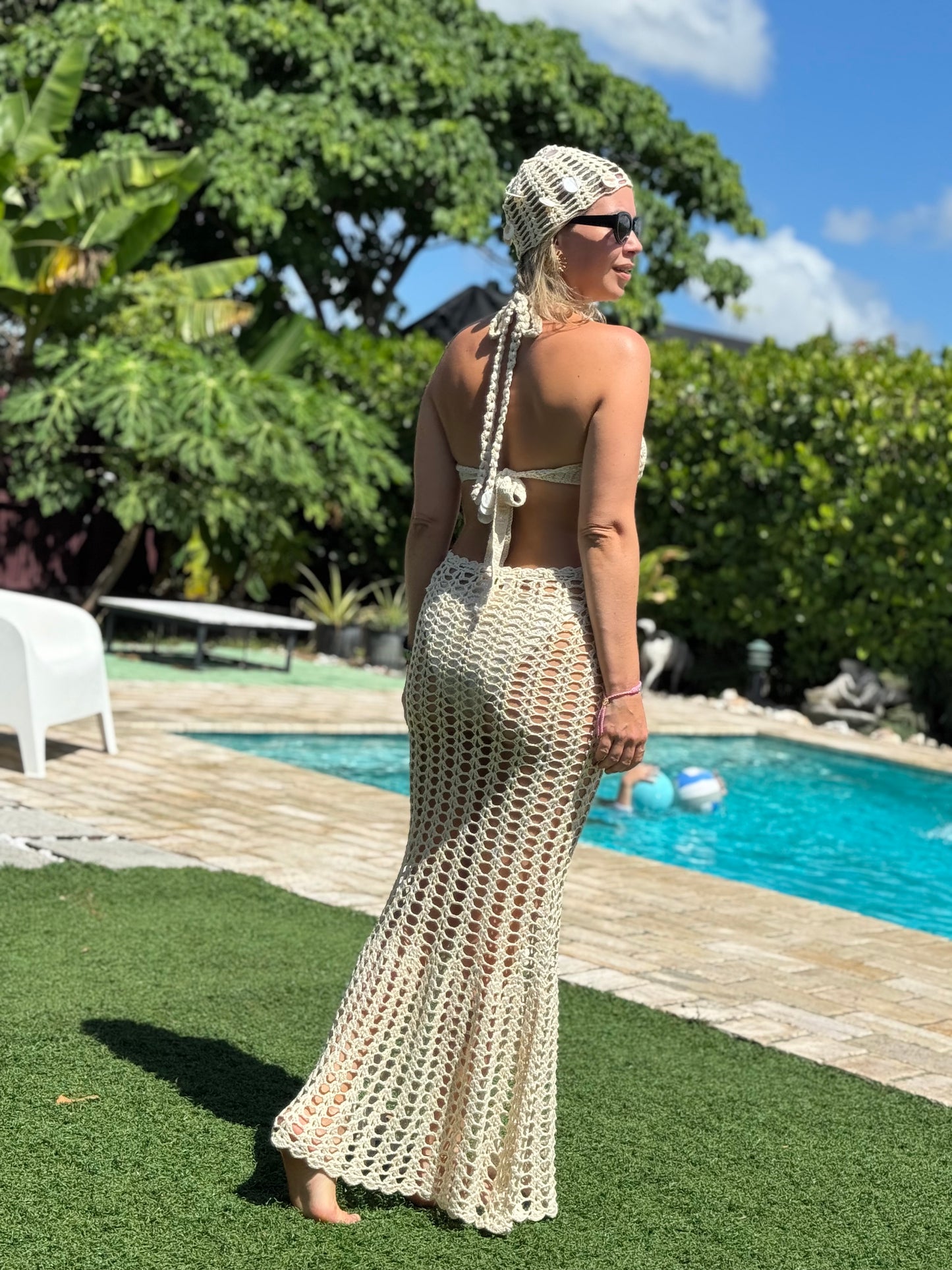 Rihanna Set