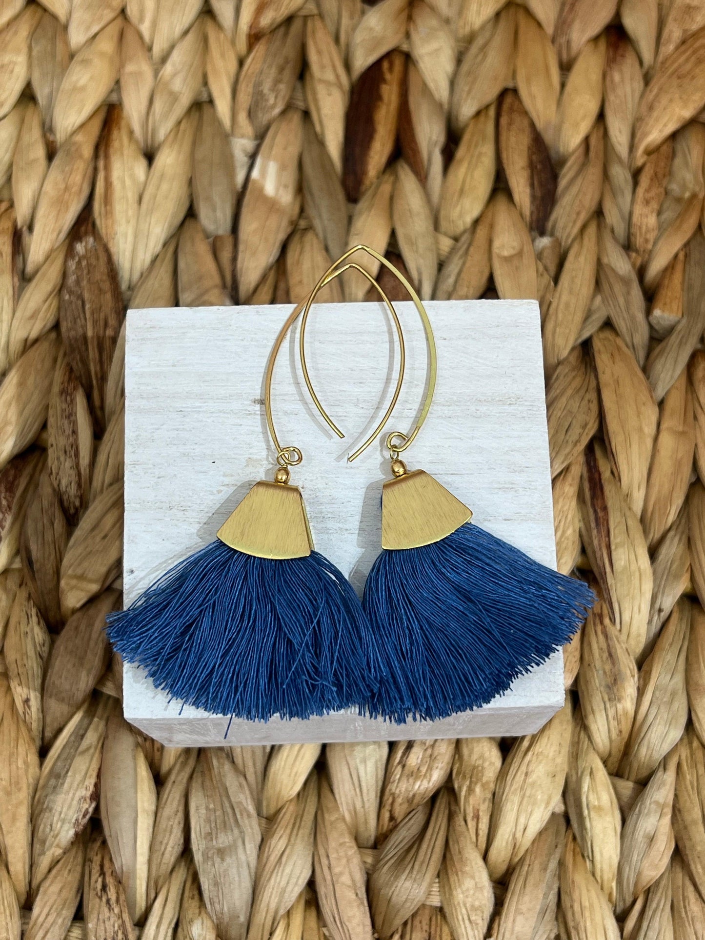 Regina Earring