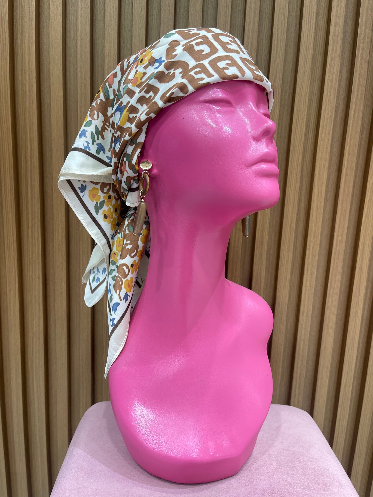 Rua Scarf