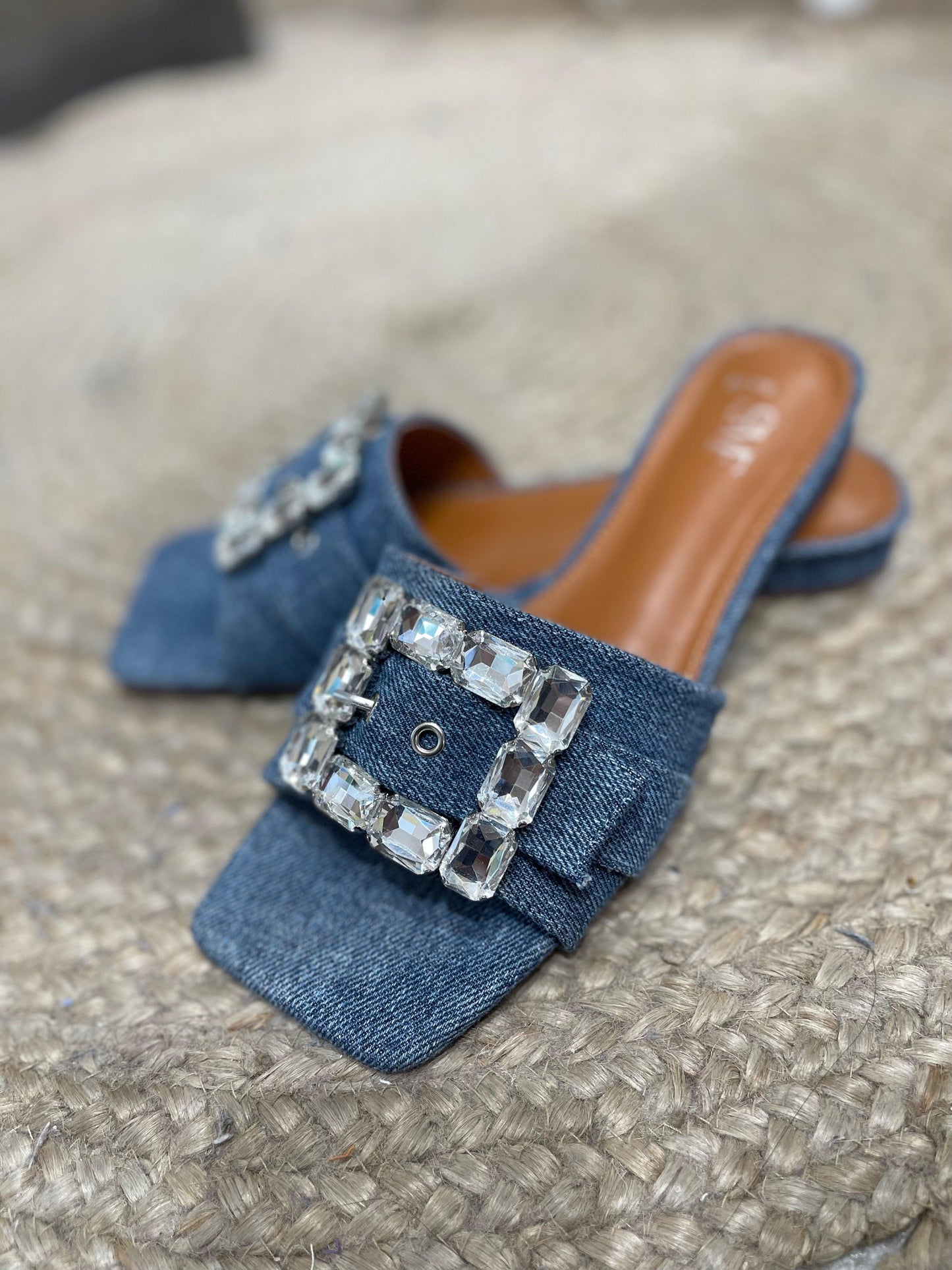 Ellen Sandals