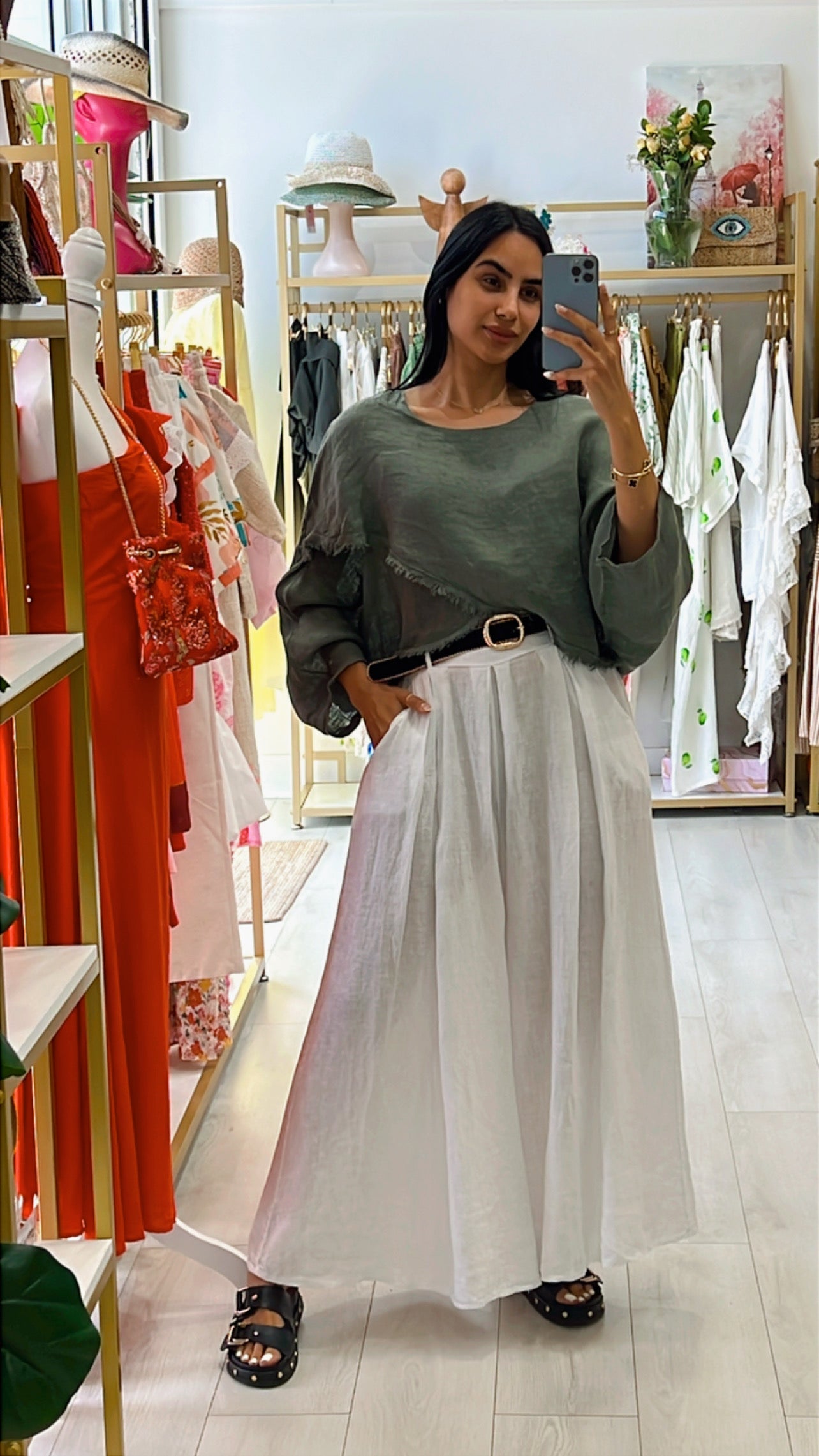 Molly Linen Blouse