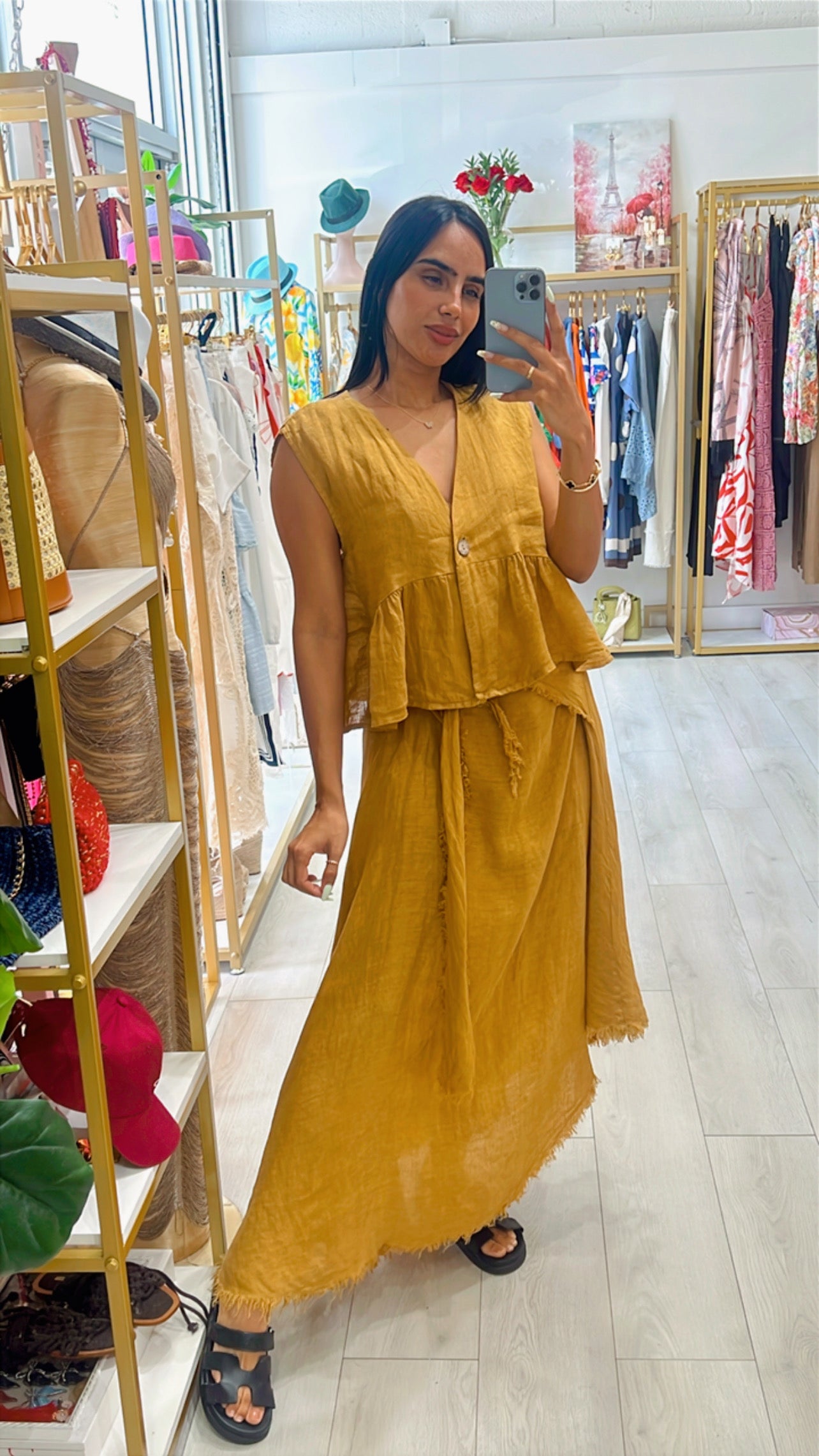 Sara Linen Set