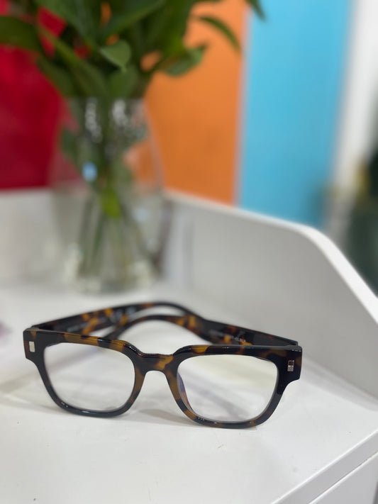 Aly Glases