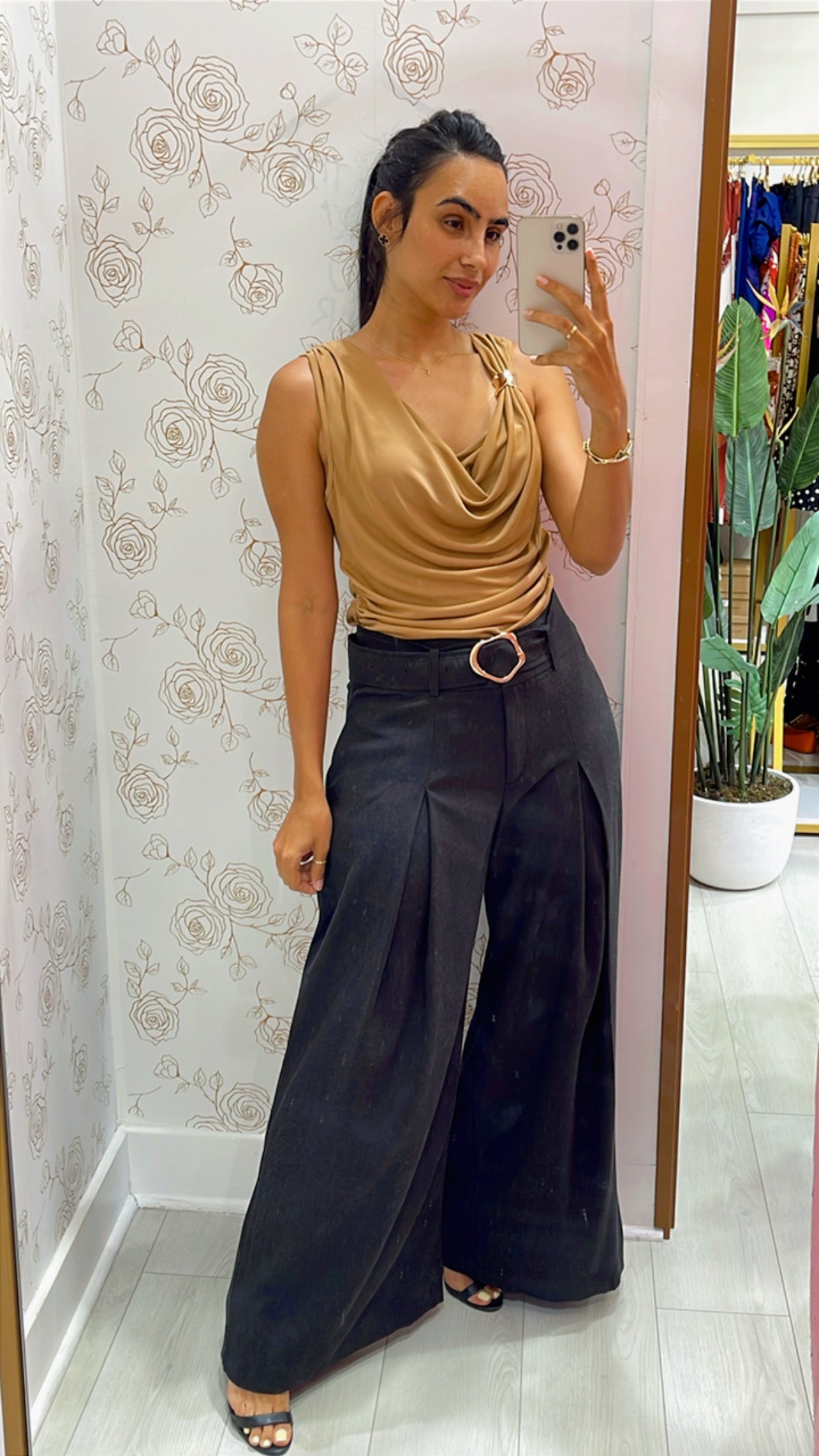 Susan Top
