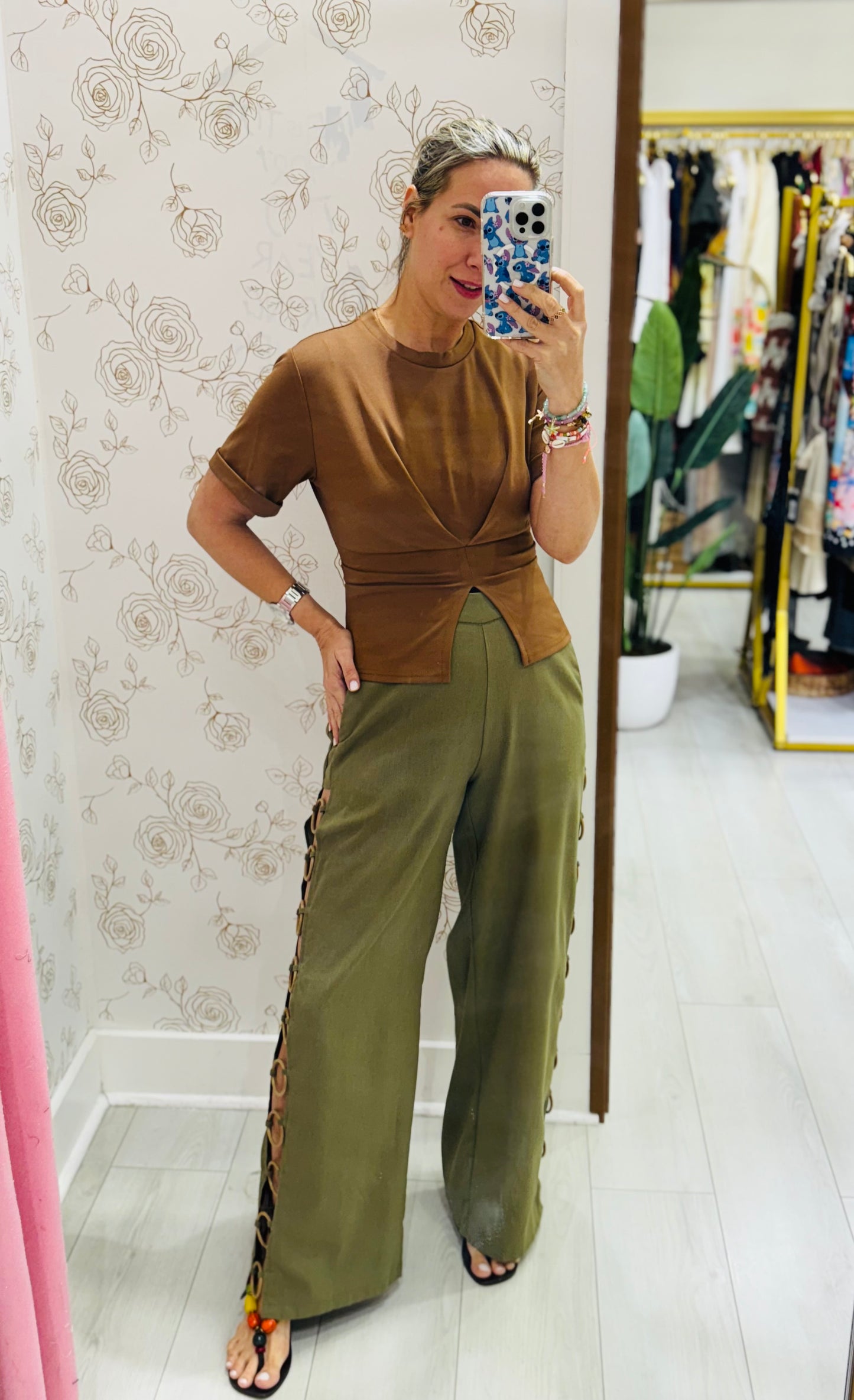 Yazmi Pant