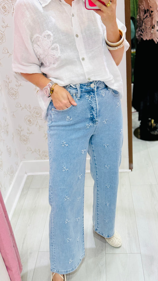 Adi Jeans