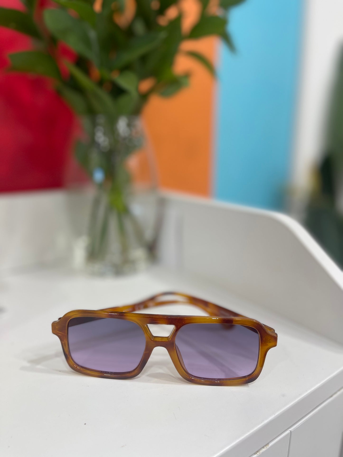 Mau Glases