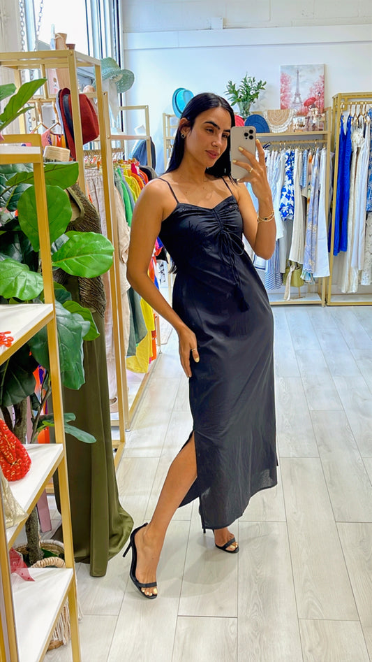 Lusiana Dress