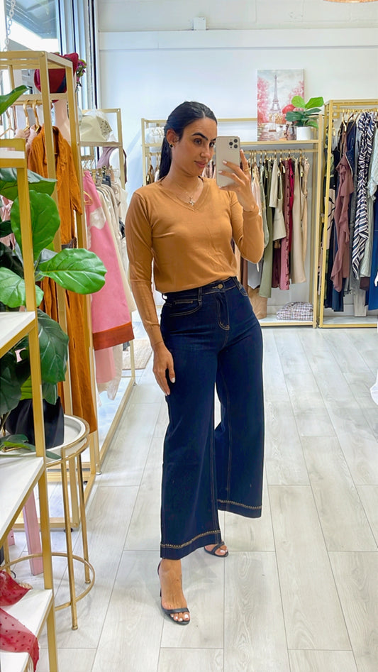 Yoly Sweater