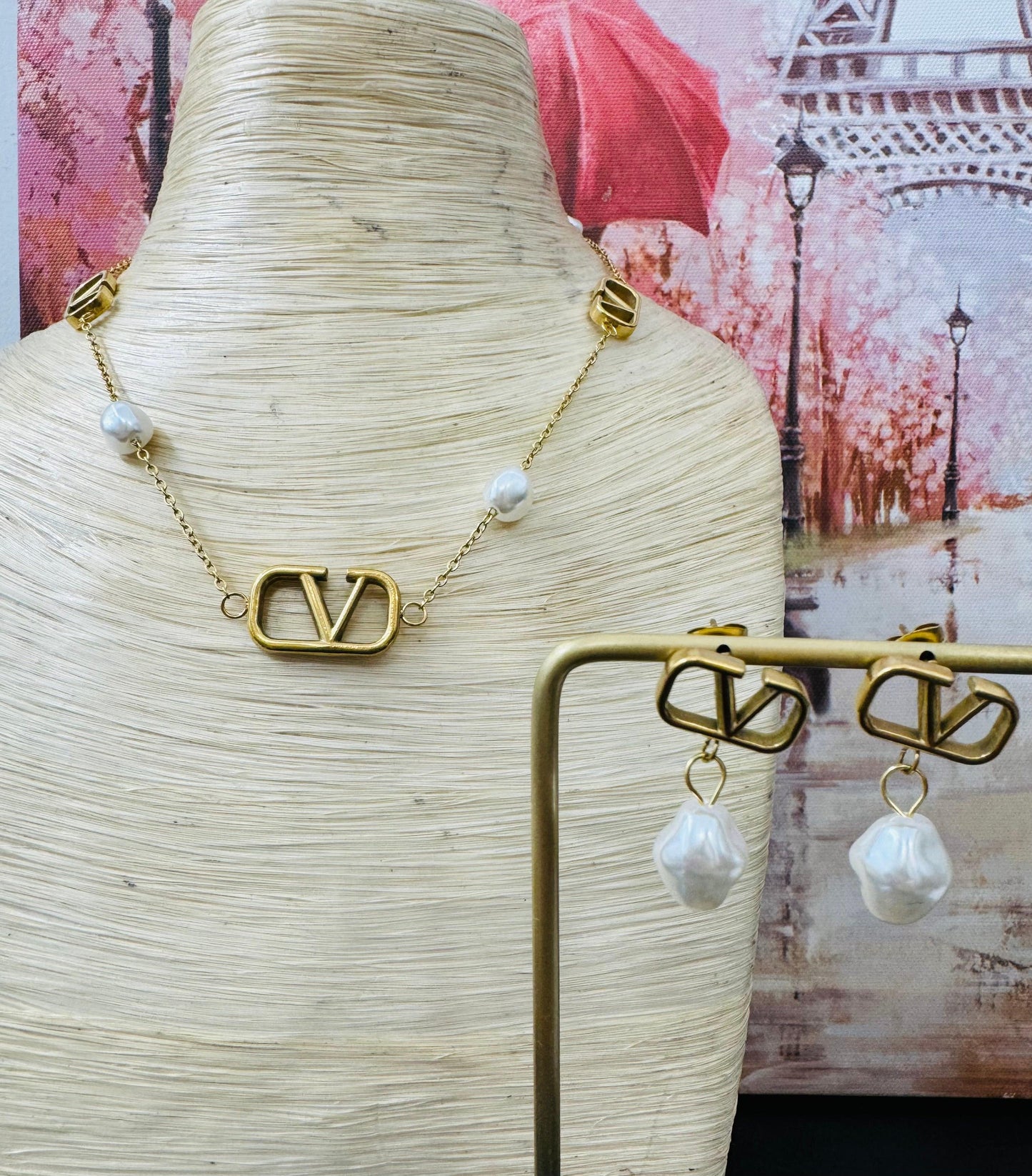 Valenia  Set Neckless