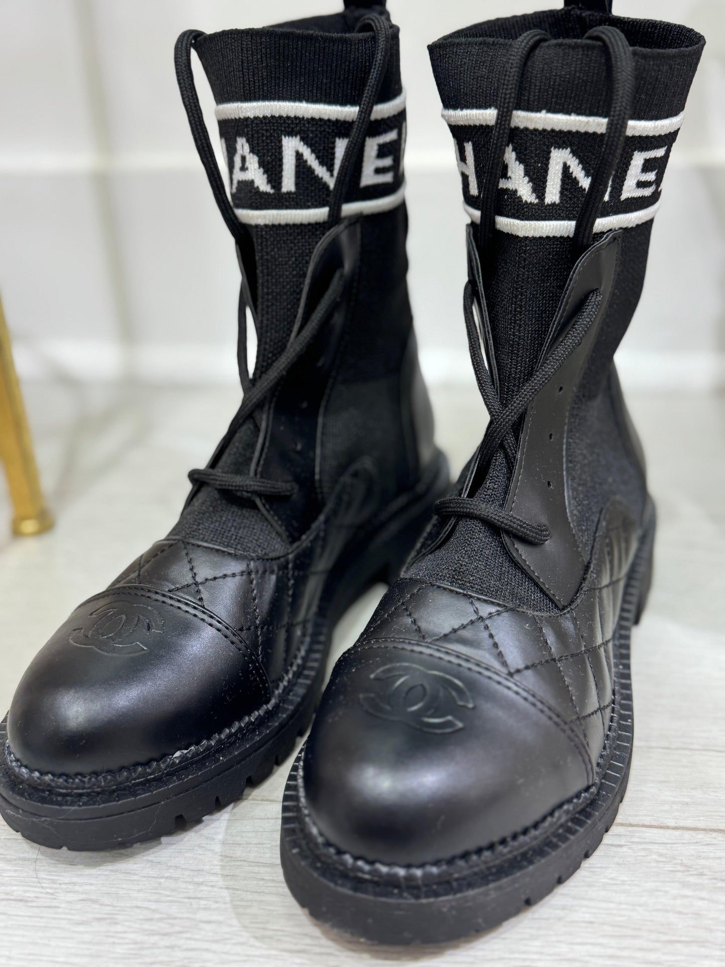 Nena Boots