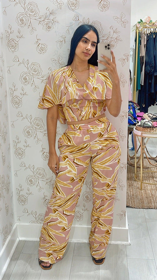 Nina Pant