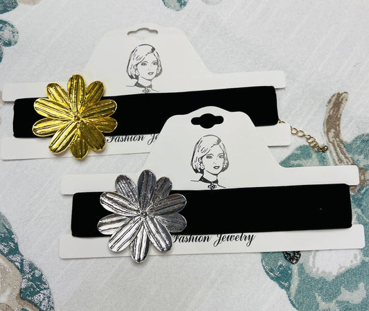 Gigi Chocker - Grace and Gala Boutique